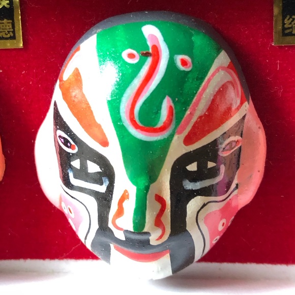 NEW Set of 6 Chinese Peking Opera Painted Ceramic Face Masks Collectible Decor - Picture 10 of 15